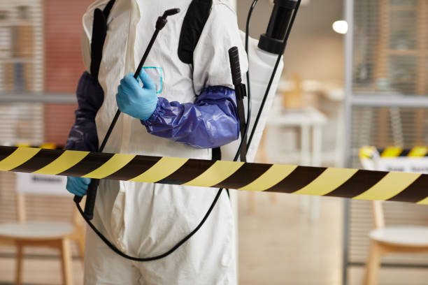 Professional Trauma Scene Cleanup technician working in Covington, IN